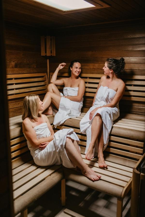 Hotel Split Kadaň Екстериор снимка