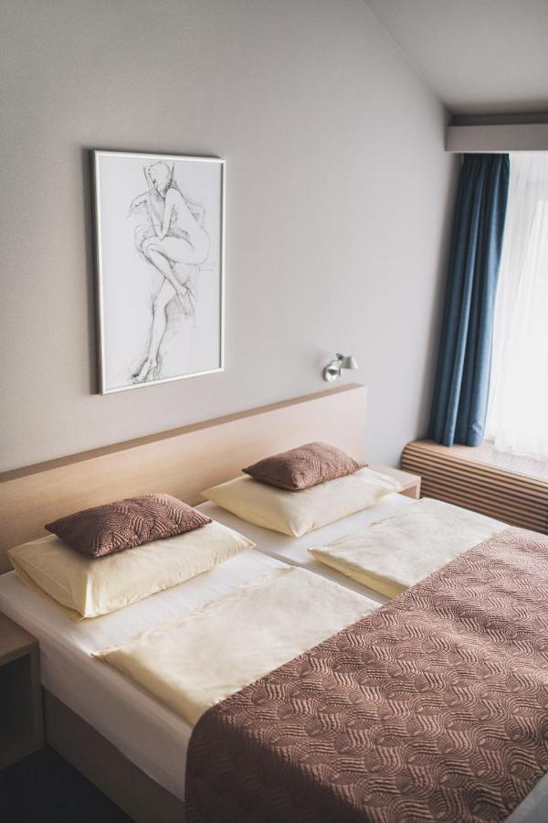 Hotel Split Kadaň Екстериор снимка