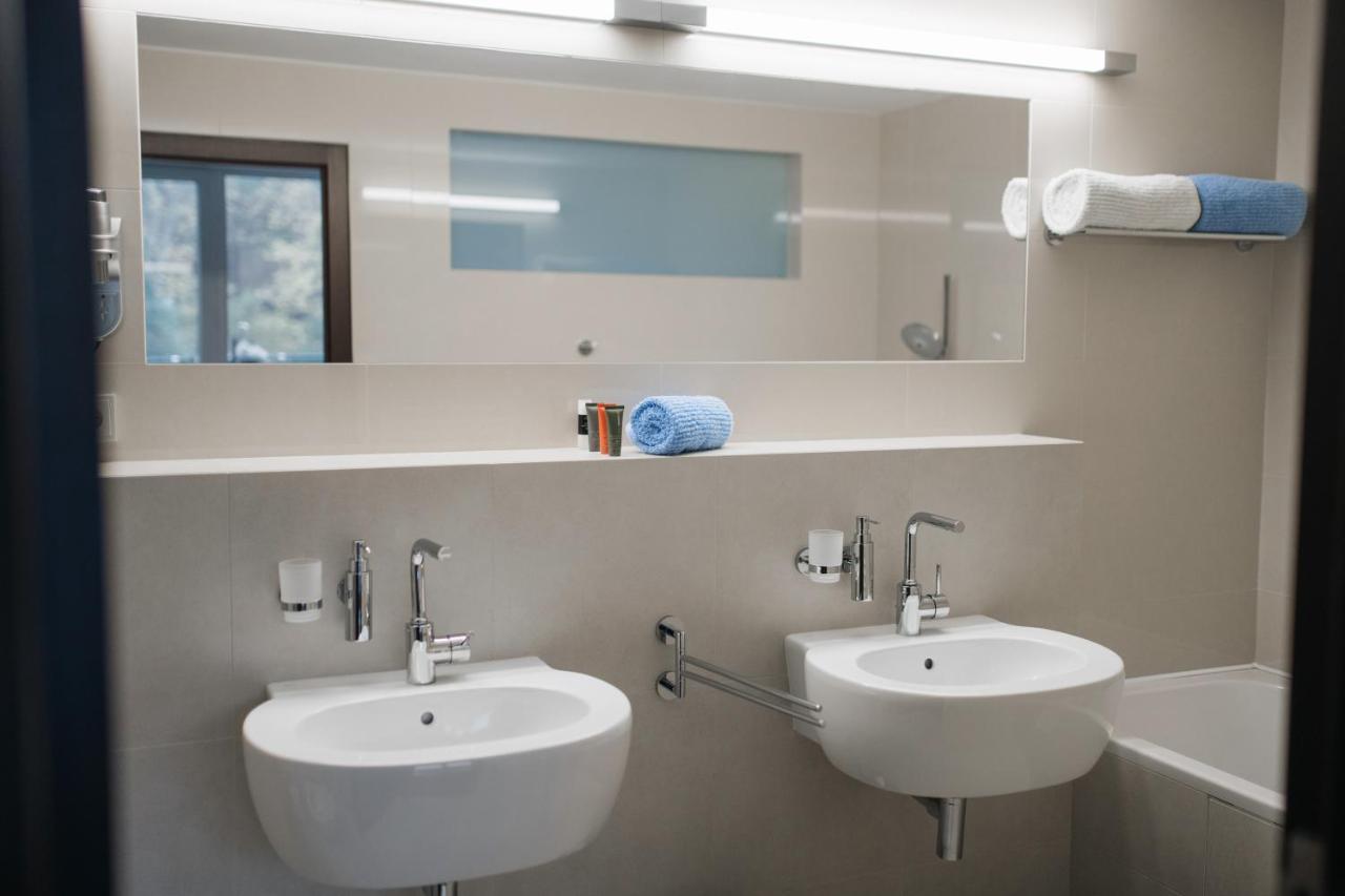 Hotel Split Kadaň Екстериор снимка