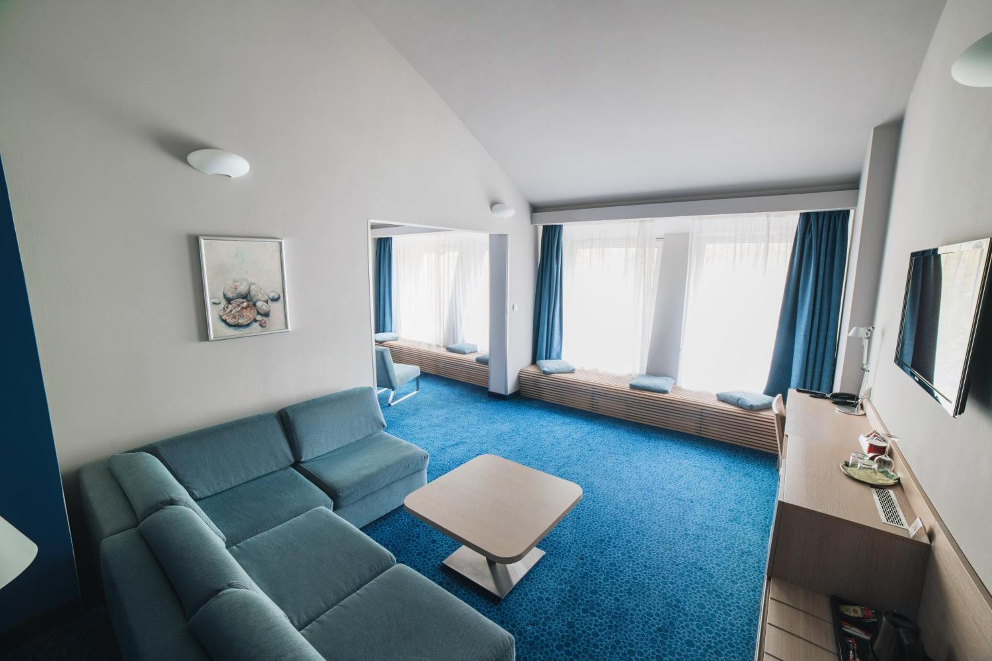 Hotel Split Kadaň Екстериор снимка