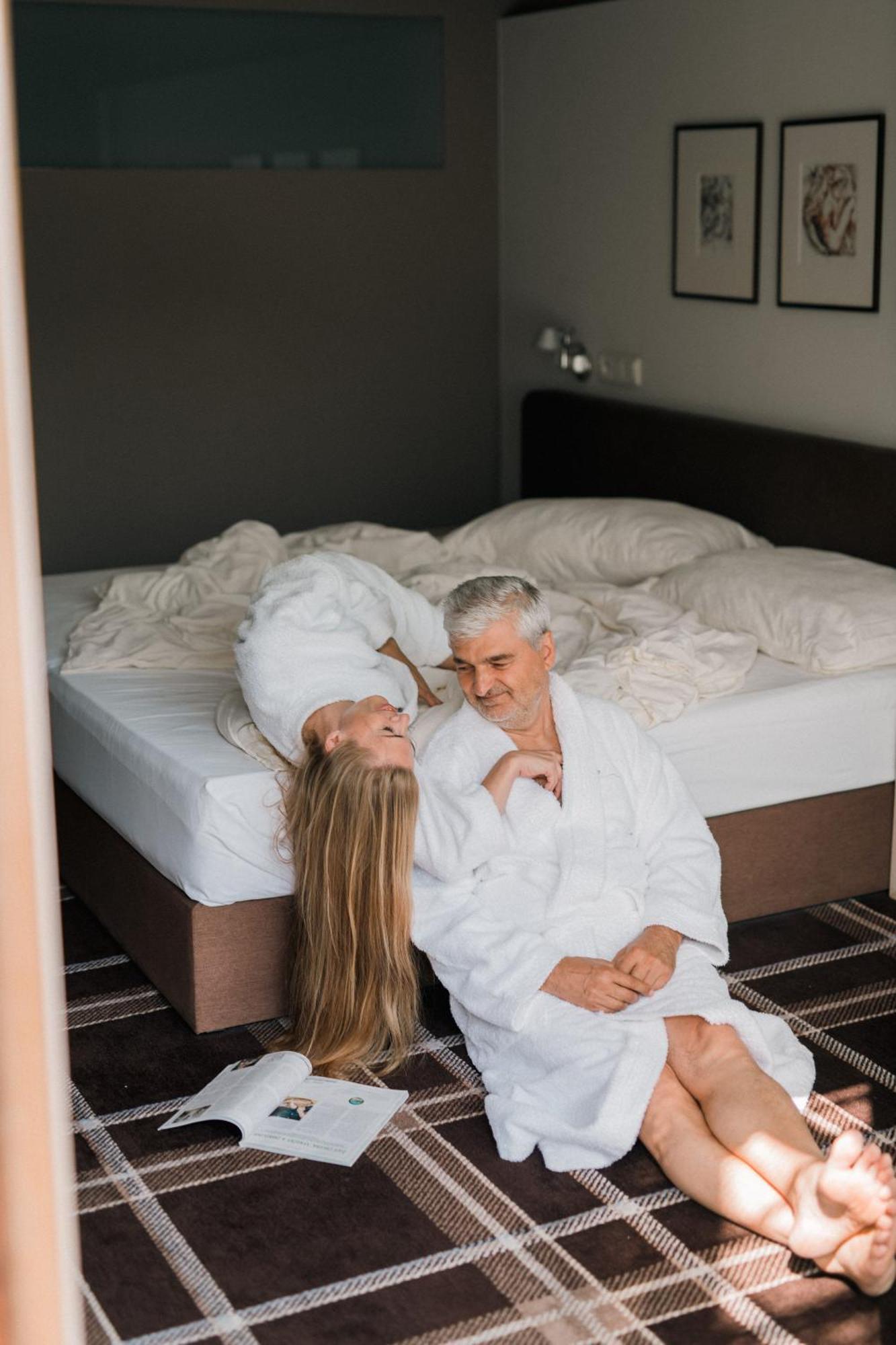 Hotel Split Kadaň Екстериор снимка